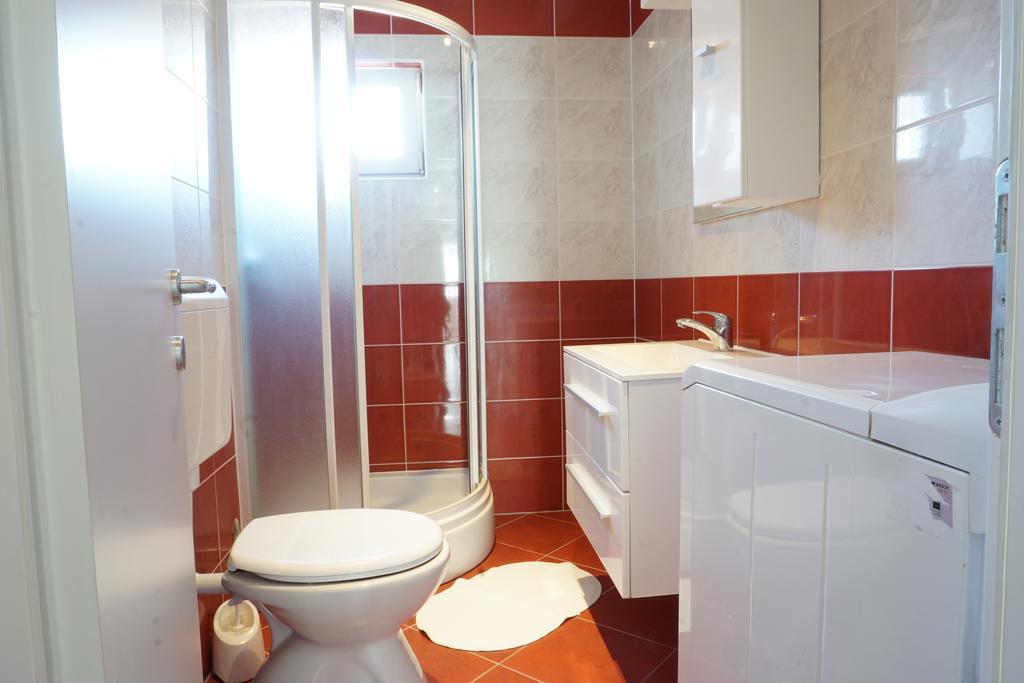 Apartment Fabijana Biograd Na Moru Bagian luar foto